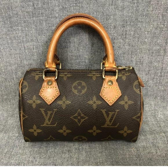 Louis Vuitton Mini Bags for Women - Poshmark